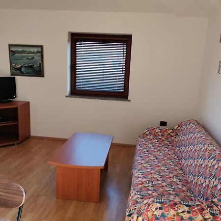 Appartement Sonia Fažana エクステリア 写真